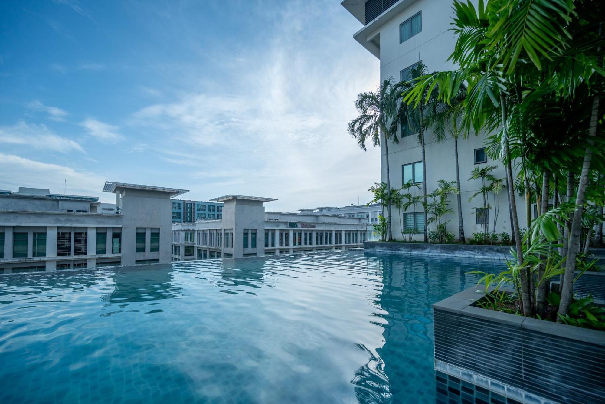 Ritz Residence @ Imago Loft B 7Th Floor Kota Kinabalu Extérieur photo